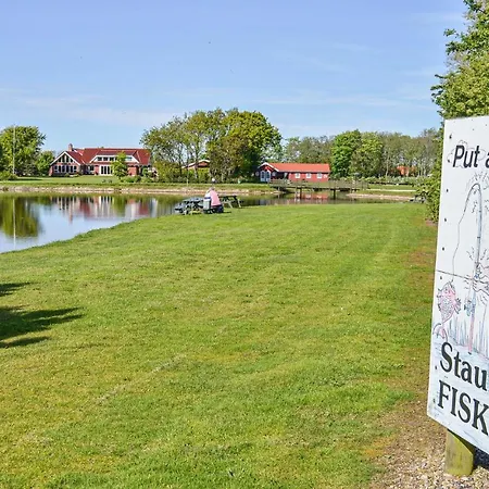 Feriehus Nice In W/ Wifi And 1 Bedrooms *
